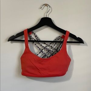 Lulu lemon sports bra